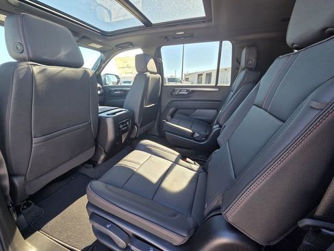 New 2026 Chevrolet Suburban RST w/ Advanced Technology Package image 26