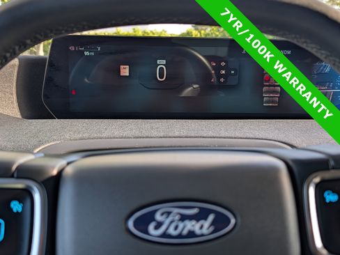 Certified 2025 Ford Expedition Active RWD image 30