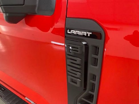 New 2025 Ford F250 Lariat w/ Black Appearance Package image 6