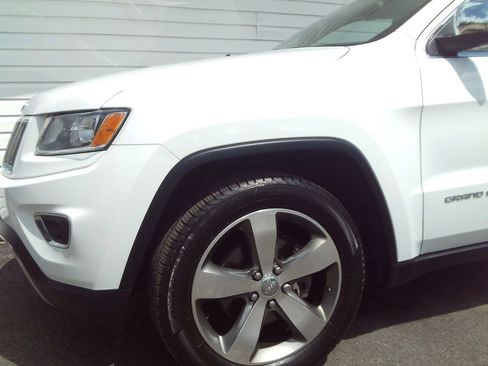 Used 2015 Jeep Grand Cherokee Limited AWD/4WD image 4