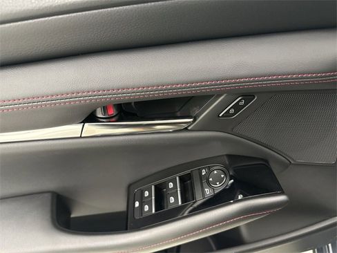 New 2026 MAZDA MAZDA3 Carbon image 21