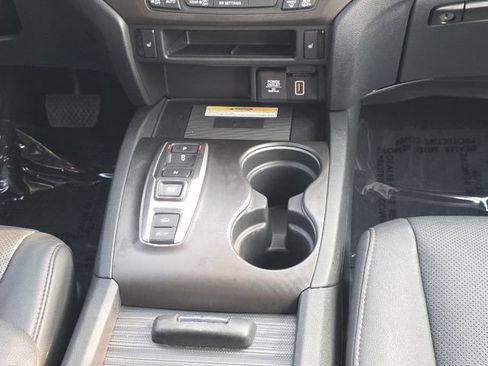 Used 2022 Honda Passport TrailSport image 15