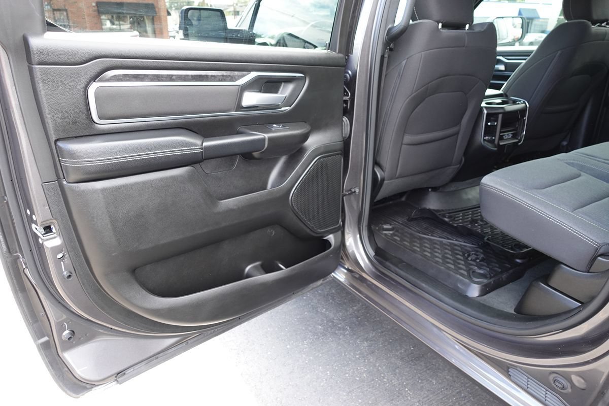 Used 2024 RAM 1500 Big Horn AWD/4WD image 21