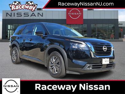 Used 2024 Nissan Pathfinder S