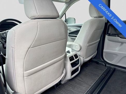 Used 2023 Honda Ridgeline RTL image 16