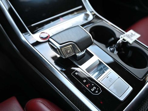 Used 2023 Audi SQ7 Prestige AWD/4WD image 15