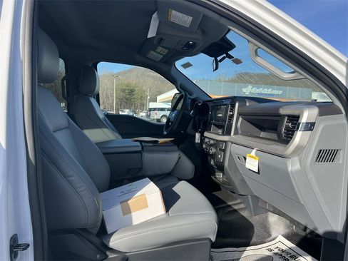 New 2026 Ford F350 XL w/ XL Chrome Package image 13