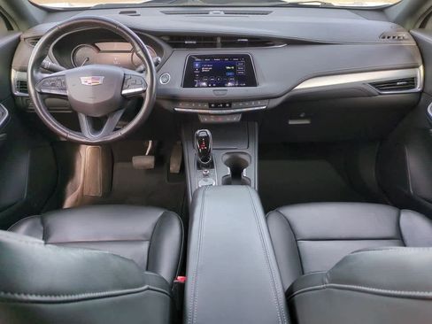 Used 2021 Cadillac XT4 Premium Luxury w/ Cold Weather Package image 15