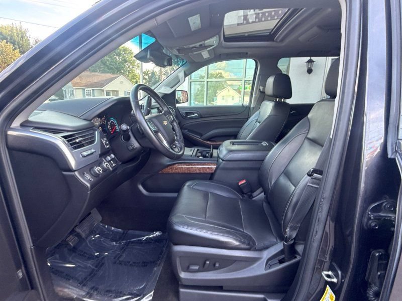 Used 2017 Chevrolet Tahoe Premier AWD/4WD image 10