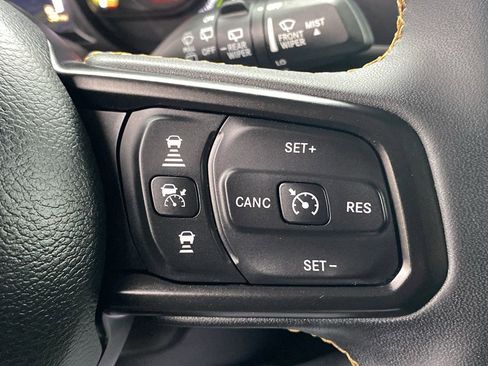 Used 2024 Jeep Wrangler Sport S w/ Convenience Group image 12