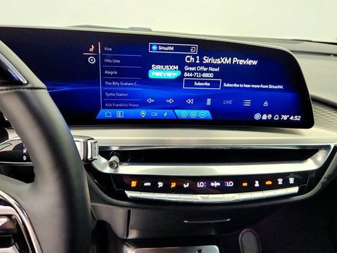 Used 2023 Cadillac Lyriq AWD image 16