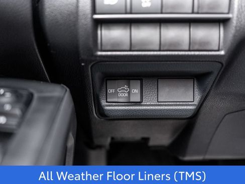 Used 2025 Toyota Tacoma TRD Off-Road AWD/4WD image 21