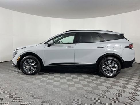 Used 2025 Kia Sportage SX image 6