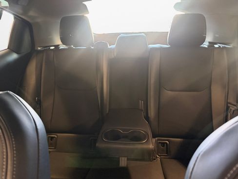 Used 2025 Toyota Prius AWD image 15