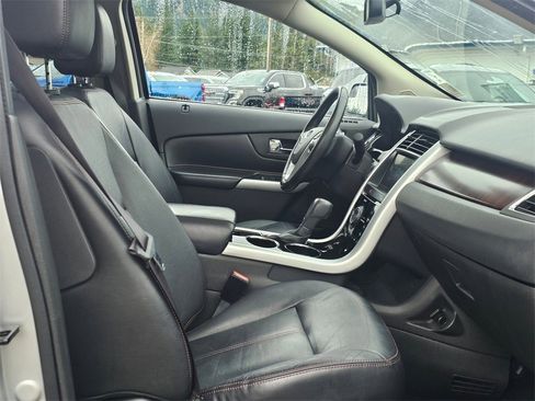 Used 2012 Ford Edge Limited image 11
