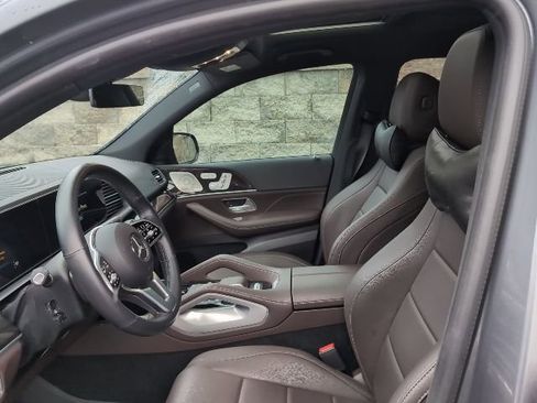 Used 2022 Mercedes-Benz GLS 450 4MATIC image 13