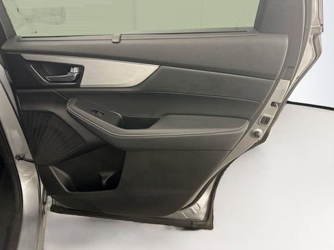 Used 2023 Acura MDX SH-AWD w/ Technology Package image 34