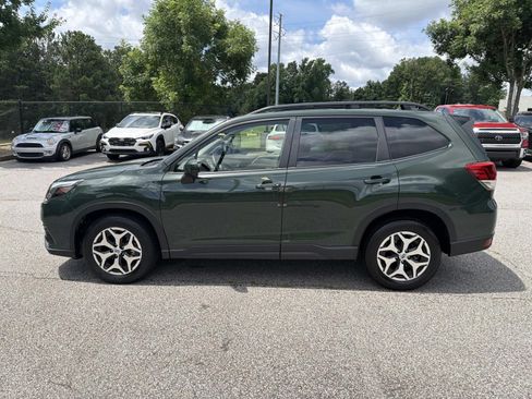 Certified 2024 Subaru Forester Premium AWD/4WD image 4