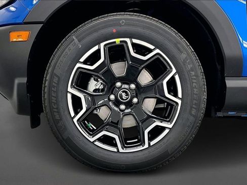 New 2025 Ford Bronco Sport Outer Banks w/ Outer Banks Tech Package+ image 13