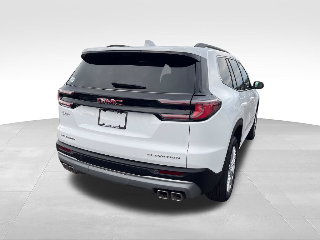Used 2026 GMC Acadia Elevation w/ Elevation Premium Package FWD image 5