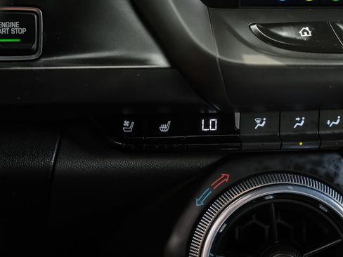 Used 2019 Chevrolet Camaro SS RWD image 21