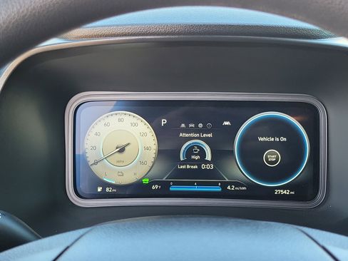 Certified 2023 Hyundai Kona SE FWD image 11
