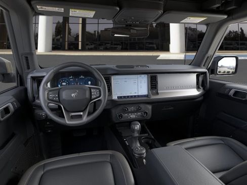 New 2026 Ford Bronco Outer Banks image 9