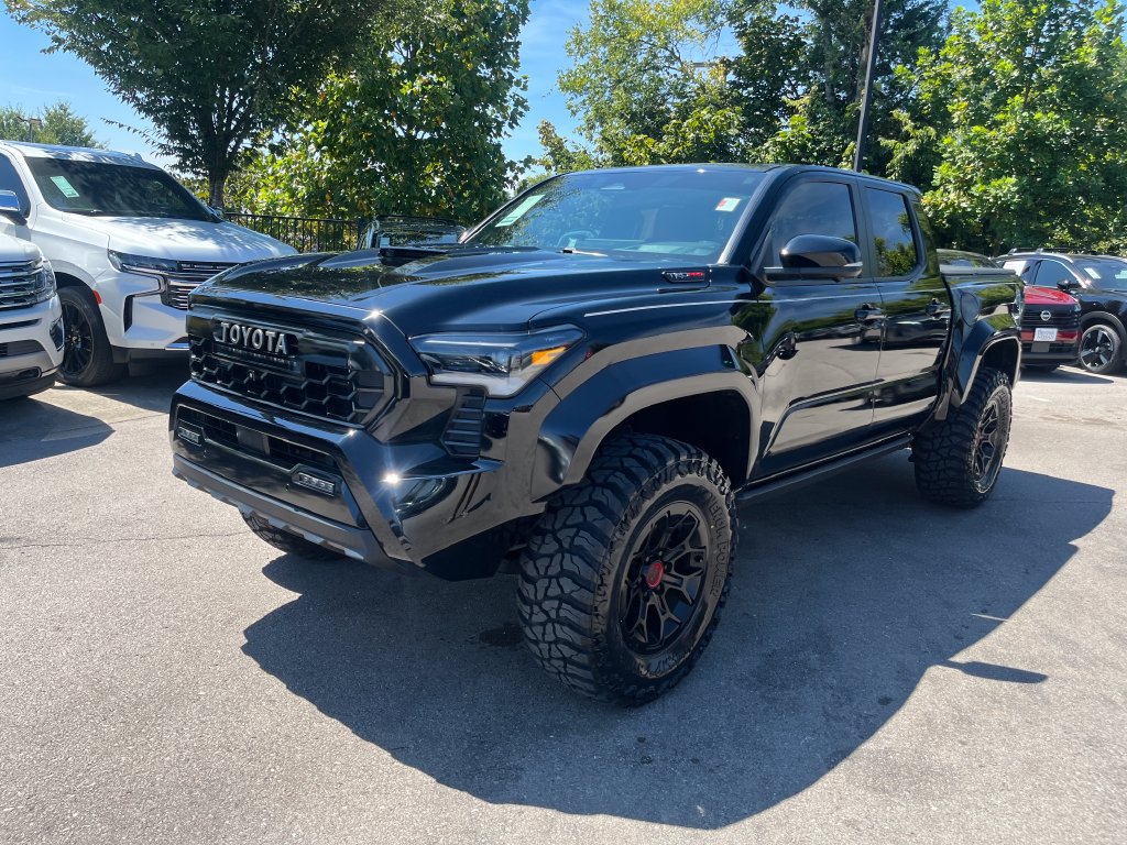 Used 2024 Toyota Tacoma TRD Pro AWD/4WD image 5