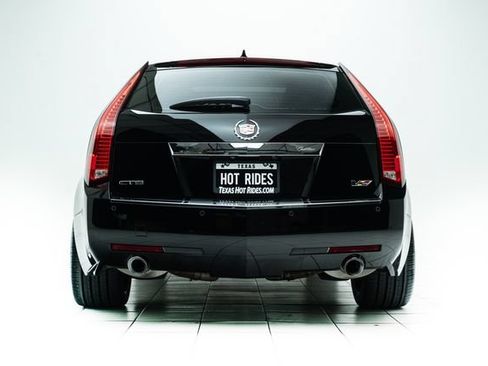 Used 2014 Cadillac CTS V RWD image 16