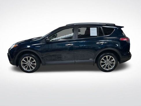 Used 2017 Toyota RAV4 Limited w/ Carpet Mat Package AWD/4WD image 2
