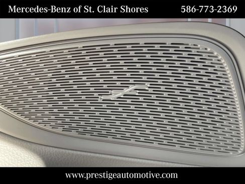 Used 2025 Mercedes-Benz C 300 4MATIC Sedan image 25