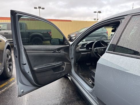 Used 2021 Honda Civic Sport image 6