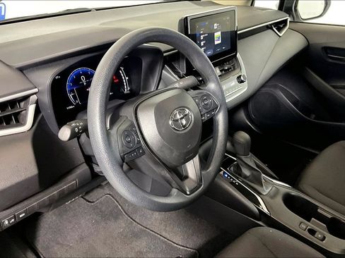 Used 2026 Toyota Corolla LE FWD image 10