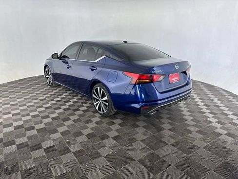 Used 2021 Nissan Altima 2.5 SR FWD image 7