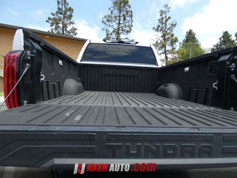Used 2024 Toyota Tundra Limited w/ TRD Off-Road Package AWD/4WD image 28