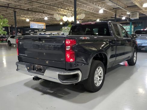 Used 2023 Chevrolet Silverado 1500 LT AWD/4WD image 8