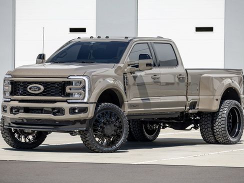 Used 2026 Ford F450 King Ranch w/ Chrome Package AWD/4WD image 4