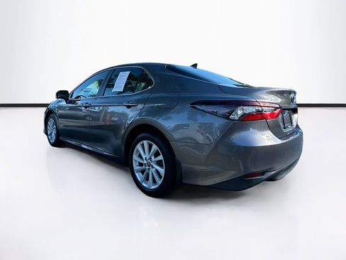 Used 2022 Toyota Camry LE image 8