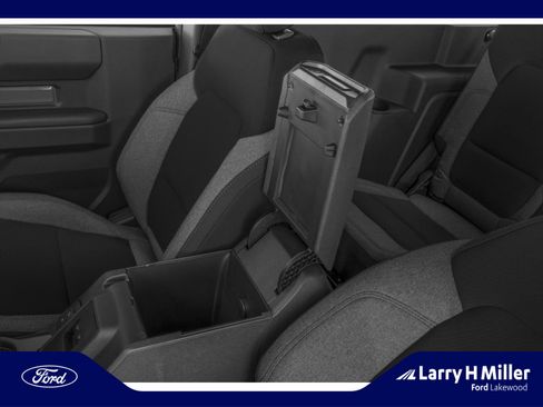 New 2026 Ford Bronco 2-Door AWD/4WD image 9