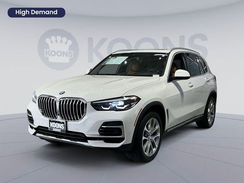 Used 2023 BMW X5 xDrive40i w/ Premium Package AWD/4WD image 1