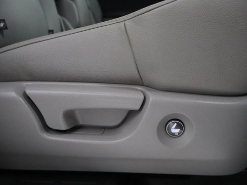 Used 2016 Honda Pilot EX-L image 19