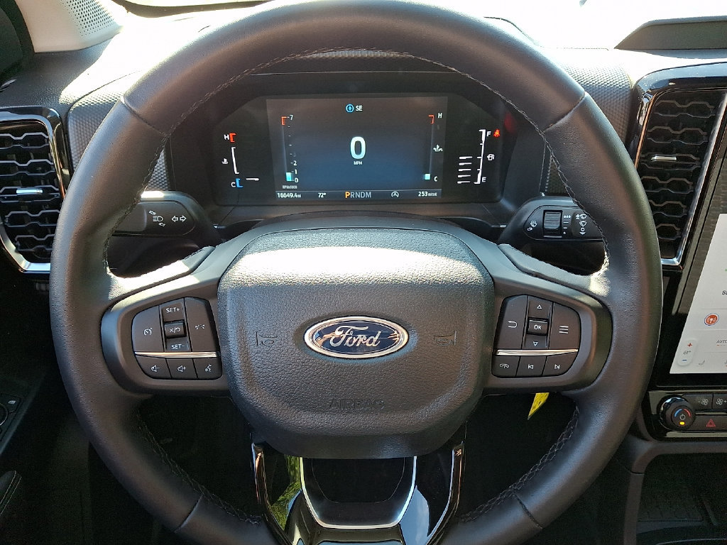 Used 2025 Ford Ranger XLT w/ Equipment Group 301A High AWD/4WD image 18