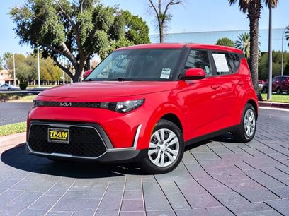 Used 2023 Kia Soul LX