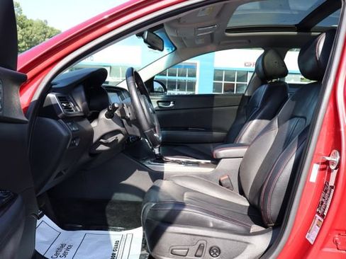 Used 2018 Kia Optima SX FWD image 17