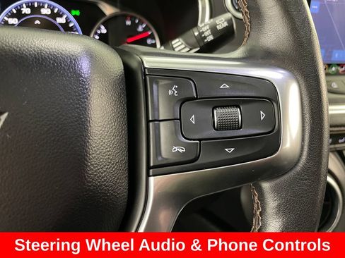 Used 2019 Chevrolet Blazer Premier w/ Sun and Wheels Package FWD image 32
