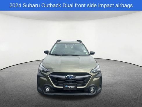 Used 2024 Subaru Outback Premium AWD/4WD image 16