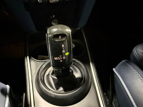 Used 2023 MINI Cooper Countryman S w/ Signature Upholstery Package image 38