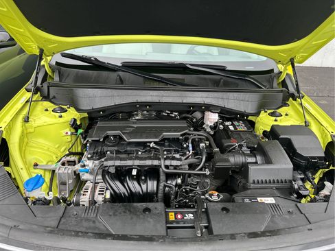 Certified 2025 Hyundai Kona SEL AWD/4WD image 24
