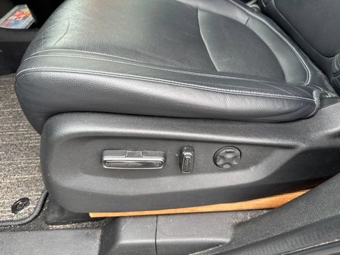 Used 2024 Honda Odyssey EX-L image 16