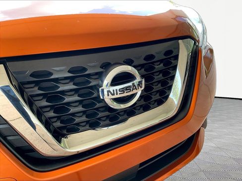 Used 2020 Nissan Kicks SR w/ SR Premium Package FWD image 30